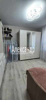 Продам двухкомнатную (2-комн.) квартиру, Доблести ул, 18к1, Санкт-Петербург г