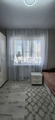 Продам двухкомнатную (2-комн.) квартиру, Доблести ул, 18к1, Санкт-Петербург г