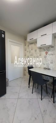 Продам двухкомнатную (2-комн.) квартиру, Доблести ул, 18к1, Санкт-Петербург г