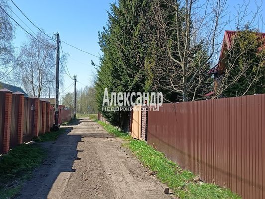 Продам дом в поселке Ромашка, 15-я (Ромашка тер. СНТ) линия, 379, Сертолово г, 8 км от города