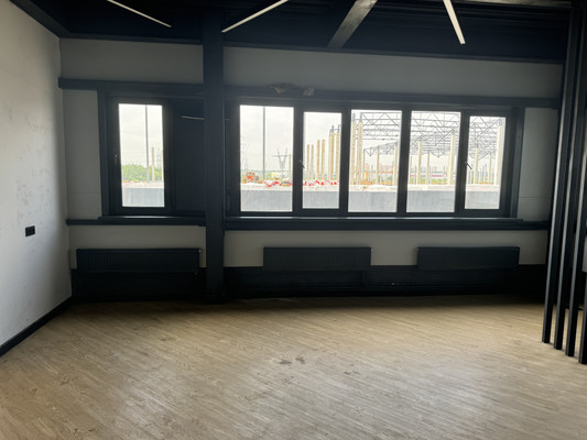 Продам склад 2 700 м2, Коммунальная (Климовск мкр.) ул, 44, Подольск г
