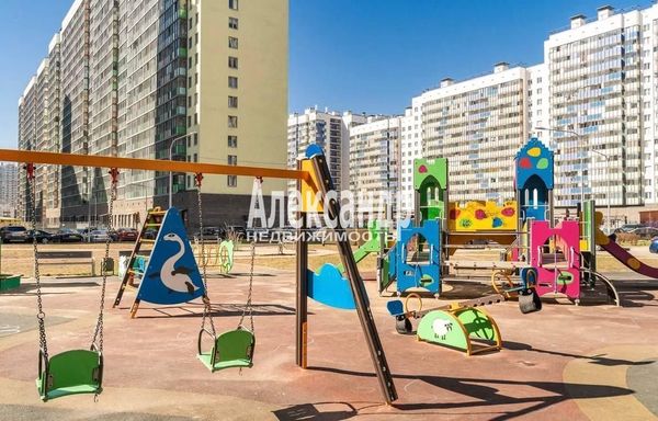 Продам однокомнатную (1-комн.) квартиру, Шувалова ул, 19к1, Мурино п