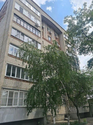 Продам двухкомнатную (2-комн.) квартиру, 10-я линия ул, 79, Ростов-на-Дону г