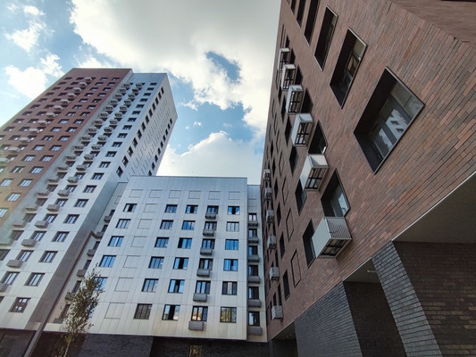 Продам трехкомнатную (3-комн.) квартиру, Русаковская ул, 2, Москва г