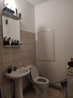 Продам трехкомнатную (3-комн.) квартиру, Крымская (Мирный мкр.) ул, 12к11, Мирный п