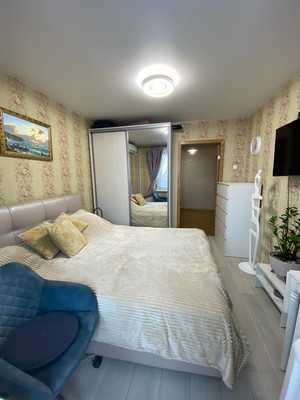 Продам трехкомнатную (3-комн.) квартиру, Пожарского ул, 29, Химки г