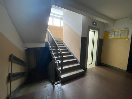 Продам трехкомнатную (3-комн.) квартиру, Пожарского ул, 29, Химки г