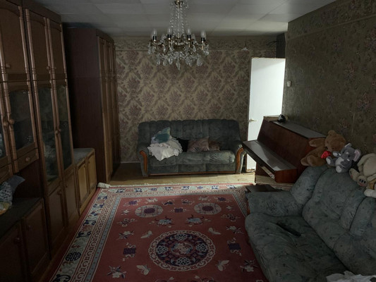 Продам двухкомнатную (2-комн.) квартиру, Бестужевых ул, 13, Москва г