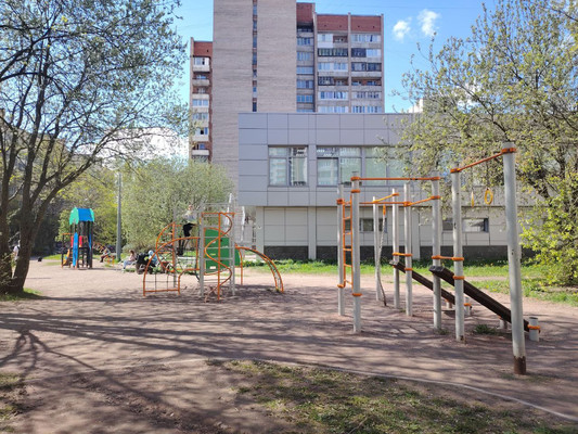 Сдам комнату в 6-комн. квартире, Есенина ул, 30, Санкт-Петербург г