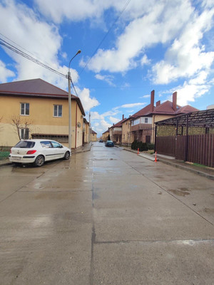 Продам трехкомнатную (3-комн.) квартиру, Межсанаторный проезд, 20к8, Анапа г
