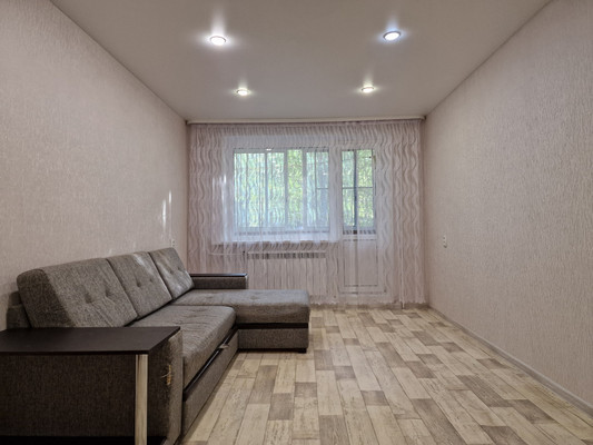 Продам двухкомнатную (2-комн.) квартиру, Подольская ул, 17, Северово д