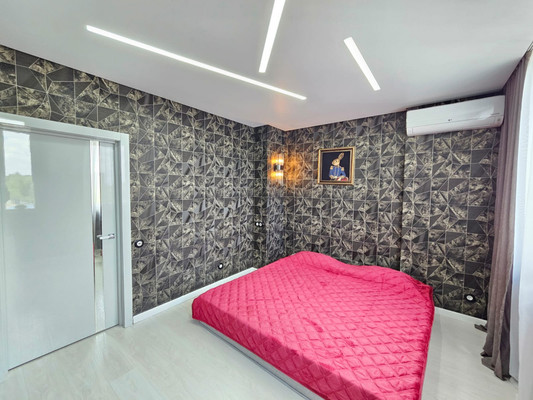Продам двухкомнатную (2-комн.) квартиру, Таврическая ул, 4к1, Ростов-на-Дону г