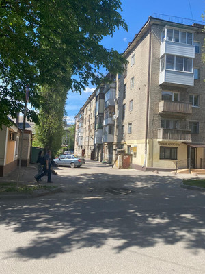 Продам двухкомнатную (2-комн.) квартиру, Революции 1905 года ул, 8, Воронеж г