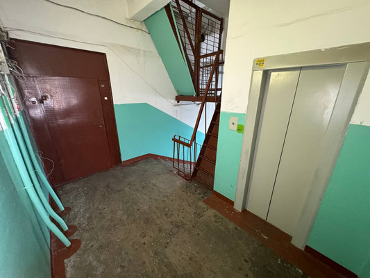 Продам двухкомнатную (2-комн.) квартиру, Партизанская ул, 15к1, Комсомольск-на-Амуре г