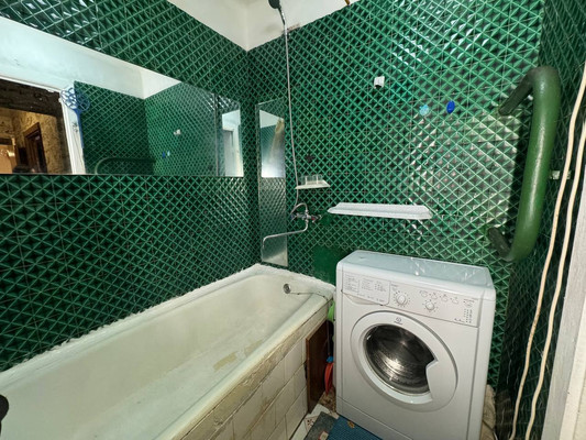 Продам двухкомнатную (2-комн.) квартиру, Партизанская ул, 15к1, Комсомольск-на-Амуре г