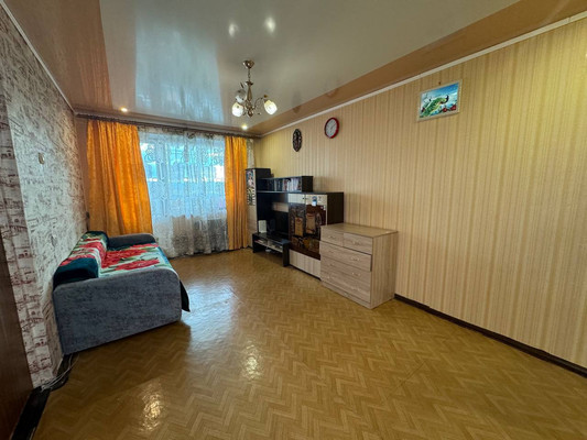 Продам двухкомнатную (2-комн.) квартиру, Партизанская ул, 15к1, Комсомольск-на-Амуре г