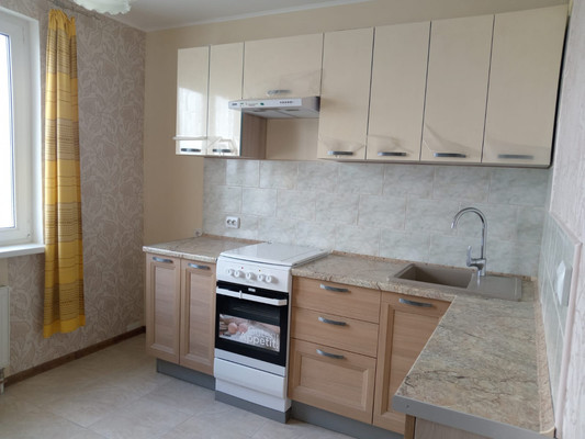 Продам однокомнатную (1-комн.) квартиру, Западный проезд, 15к2, имени Свердлова гп