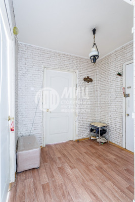 Продам двухкомнатную (2-комн.) квартиру, к200Б, Зеленоград г