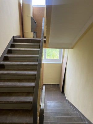 Продам трехкомнатную (3-комн.) квартиру, Чертановская ул, 21к2, Москва г