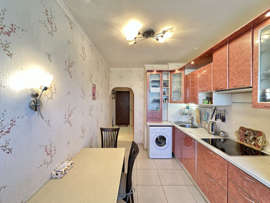 Продам двухкомнатную (2-комн.) квартиру, Шлиссельбургский пр-кт, 34к4, Санкт-Петербург г