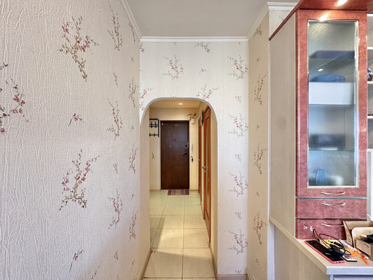 Продам двухкомнатную (2-комн.) квартиру, Шлиссельбургский пр-кт, 34к4, Санкт-Петербург г