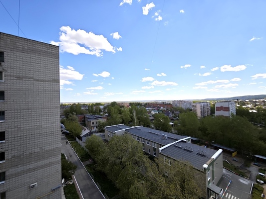 Продам двухкомнатную (2-комн.) квартиру, Косарева ул, 11, Екатеринбург г