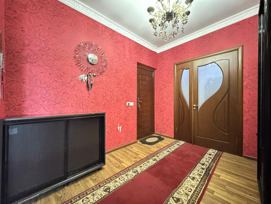 Продам двухкомнатную (2-комн.) квартиру, Ю.А.Гагарина ул, 18к2, Нальчик г