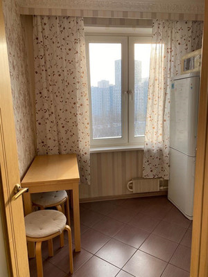 Продам однокомнатную (1-комн.) квартиру, Маршала Катукова ул, 20к2, Москва г