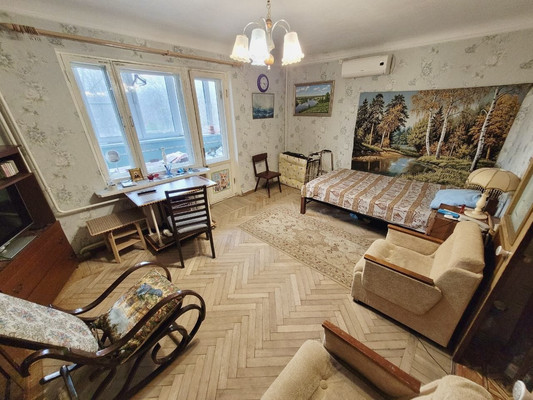 Продам однокомнатную (1-комн.) квартиру, Коммунистический пр-кт, 28/1, Ростов-на-Дону г