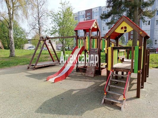 Продам трехкомнатную (3-комн.) квартиру, Советская ул, д. 51, Победа п