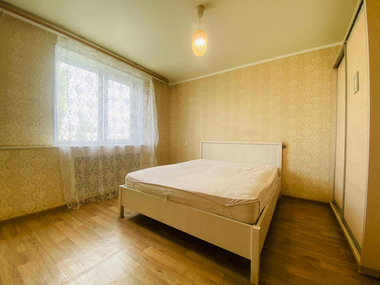 Продам двухкомнатную (2-комн.) квартиру, Содружества ул, 37, Ростов-на-Дону г