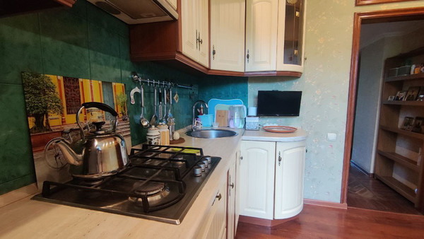 Продам двухкомнатную (2-комн.) квартиру, Чкалова ул, 31, Жуковский г