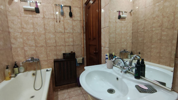 Продам двухкомнатную (2-комн.) квартиру, Чкалова ул, 31, Жуковский г