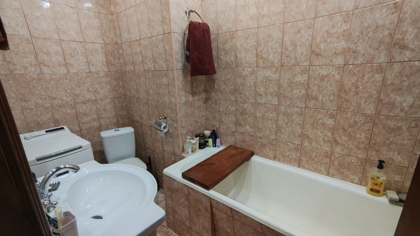 Продам двухкомнатную (2-комн.) квартиру, Чкалова ул, 31, Жуковский г