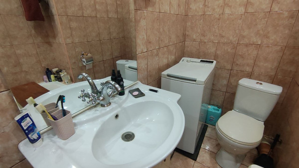 Продам двухкомнатную (2-комн.) квартиру, Чкалова ул, 31, Жуковский г