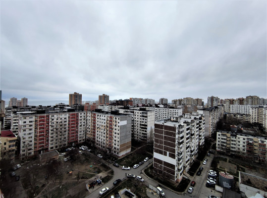 Продам трехкомнатную (3-комн.) квартиру, Хворостянского ул, 15, Новороссийск г