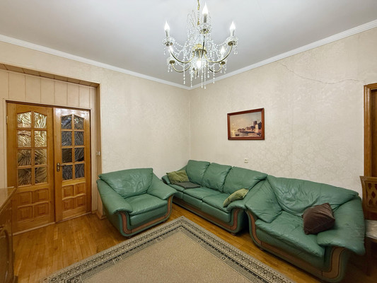 Продам многокомнатную квартиру, Ленина пр-кт, 42, Нальчик г