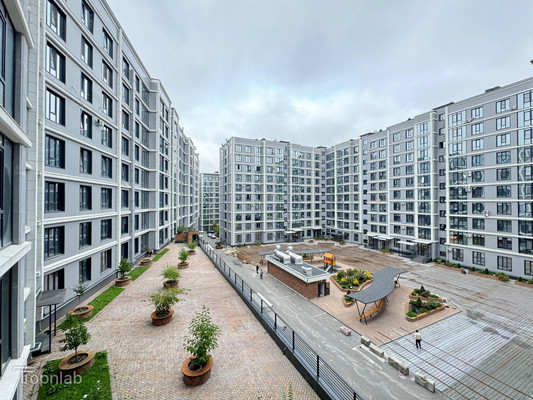 Продам трехкомнатную (3-комн.) квартиру, Тлостанова ул, 32, Нальчик г
