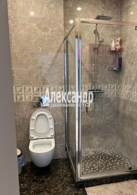Продам дом в поселке Петровское Барокко, Бенуа ул, 29, Старая Пустошь д, 10 км от города