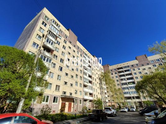 Продам многокомнатную квартиру, Будапештская ул, 61, Санкт-Петербург г