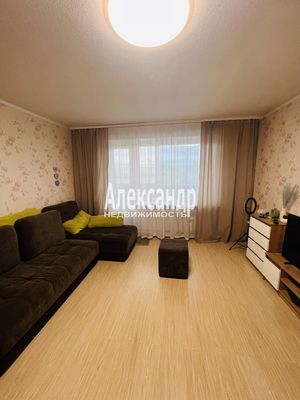 Продам трехкомнатную (3-комн.) квартиру, Портовое ш, 39, Выборг г