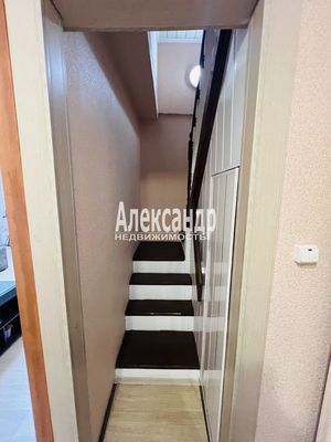Продам трехкомнатную (3-комн.) квартиру, Портовое ш, 39, Выборг г