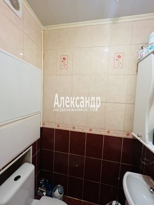 Продам трехкомнатную (3-комн.) квартиру, Портовое ш, 39, Выборг г