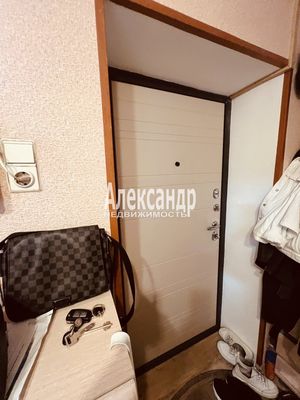Продам трехкомнатную (3-комн.) квартиру, Портовое ш, 39, Выборг г