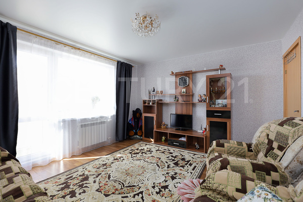 Продам двухкомнатную (2-комн.) квартиру, Левитана ул, 58 2, Калининград г