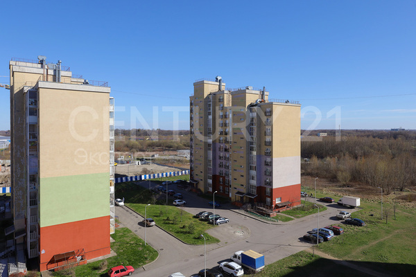 Продам двухкомнатную (2-комн.) квартиру, Левитана ул, 58 2, Калининград г