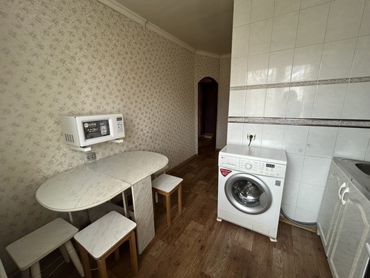 Сдам двухкомнатную (2-комн.) квартиру, Вокзальная ул, 7, Рязань г