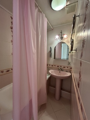 Сдам двухкомнатную (2-комн.) квартиру, Вокзальная ул, 7, Рязань г