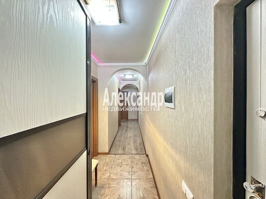 Продам двухкомнатную (2-комн.) квартиру, Фёдора Абрамова ул, 21к1, Парголово п