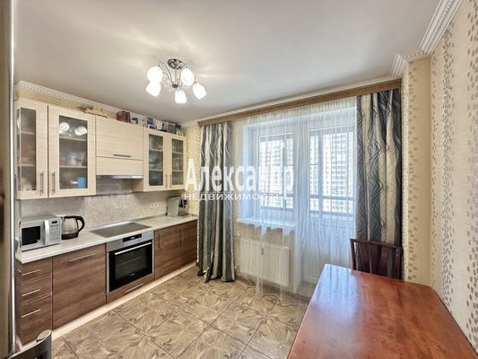 Продам двухкомнатную (2-комн.) квартиру, Фёдора Абрамова ул, 21к1, Парголово п